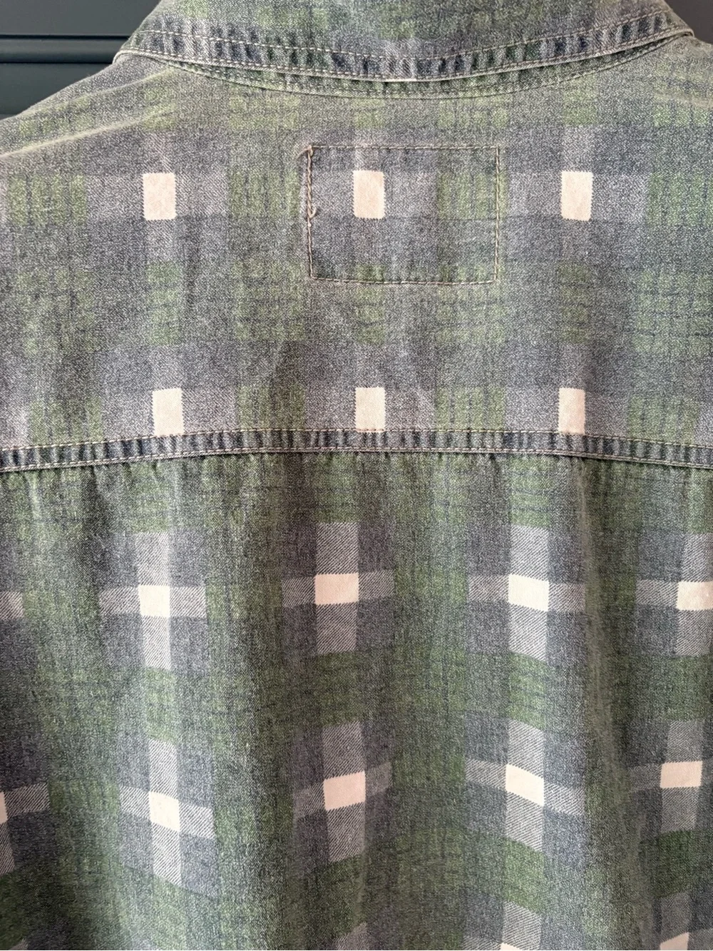 vintage Levi's button-down worker shirt distinctive green and white cris cross - Picture 5 of 13